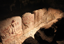 Tio viktiga platser att besöka: Kiviksgraven Tio viktiga platser att besöka: Kiviksgraven