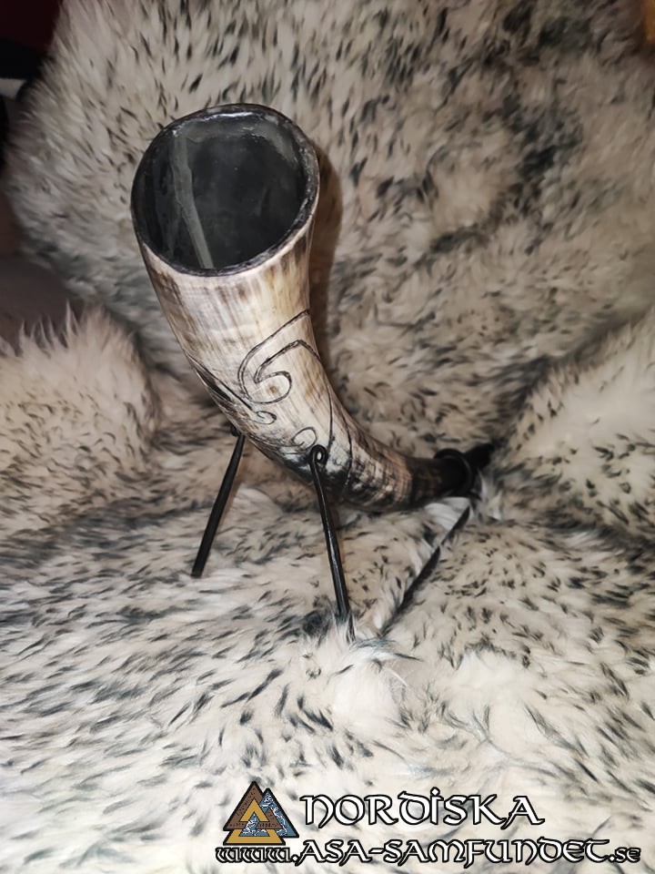 Horn stand for drinking horns, made of iron.