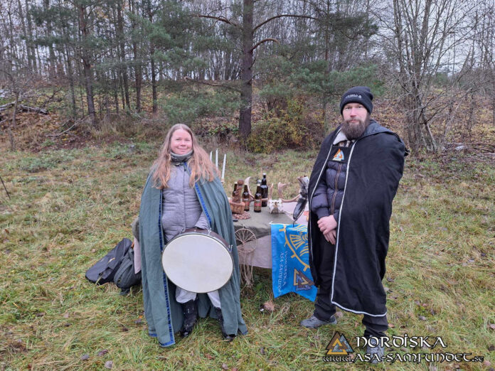 Nordiska Asa-samfundet har fått ännu en Blotförrättare. Den 18:e november genomförde Magnus Andersson Blotprov inför Gydja Pernilla Kirkeby.