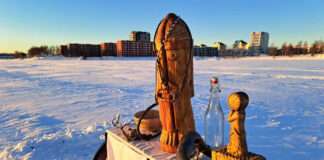 Utförda Blot 2024: Blotlaget Vergelmer höll Midvinterblot vid Södra Hamnen i Luleå Utförda Blot 2024: Blotlaget Vergelmer höll Midvinterblot vid Södra Hamnen i Luleå