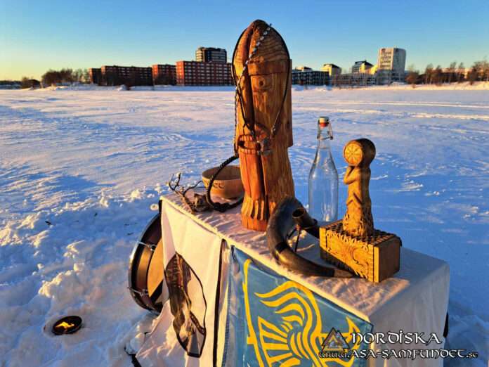 Utförda Blot 2024: Blotlaget Vergelmer höll Midvinterblot vid Södra Hamnen i Luleå