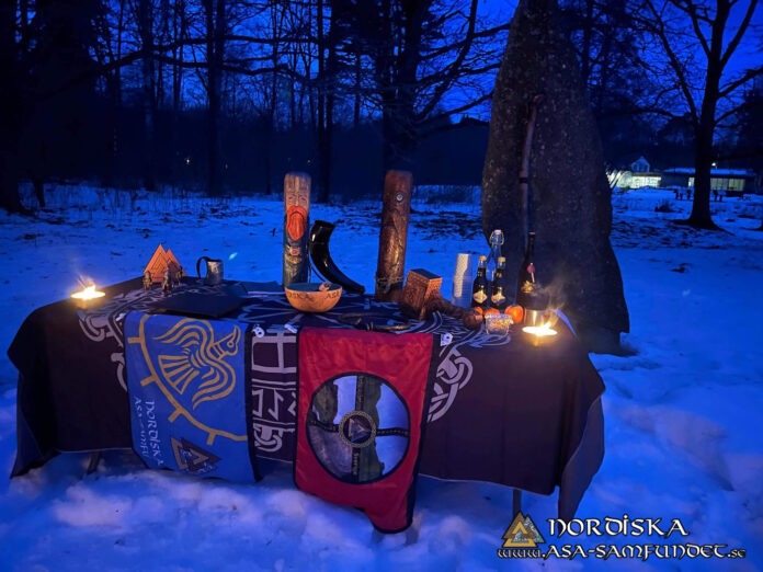 Utförda Blot 2024: Blotlaget Ymer höll Midvinterblot vid Anundshög, Västerås