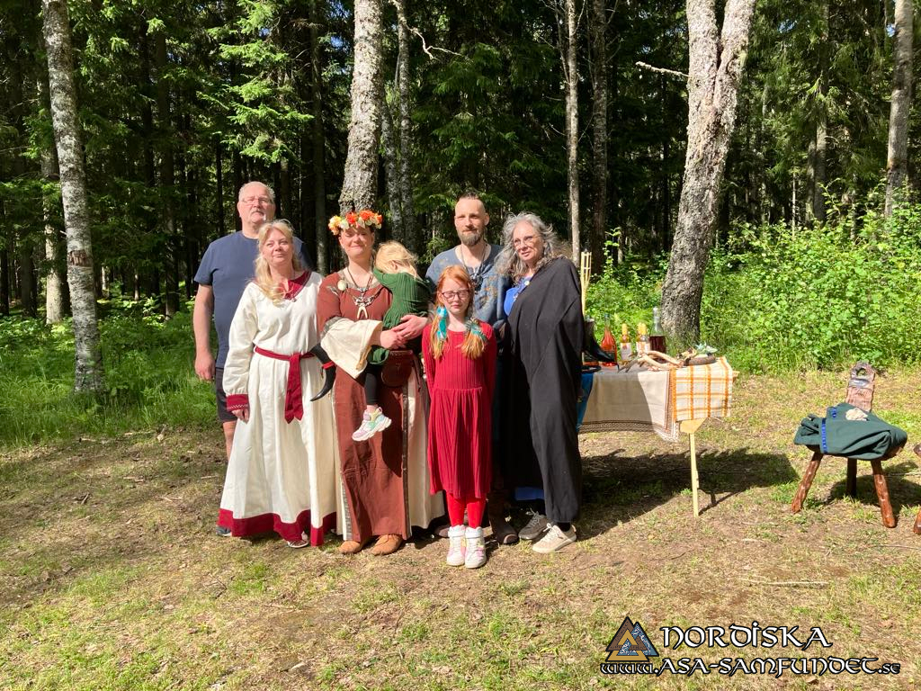 Utförda Ceremonier 2024: Bröllopsceremoni för Malena Ahl och Michael Svensson i Lövhult, Nässjö