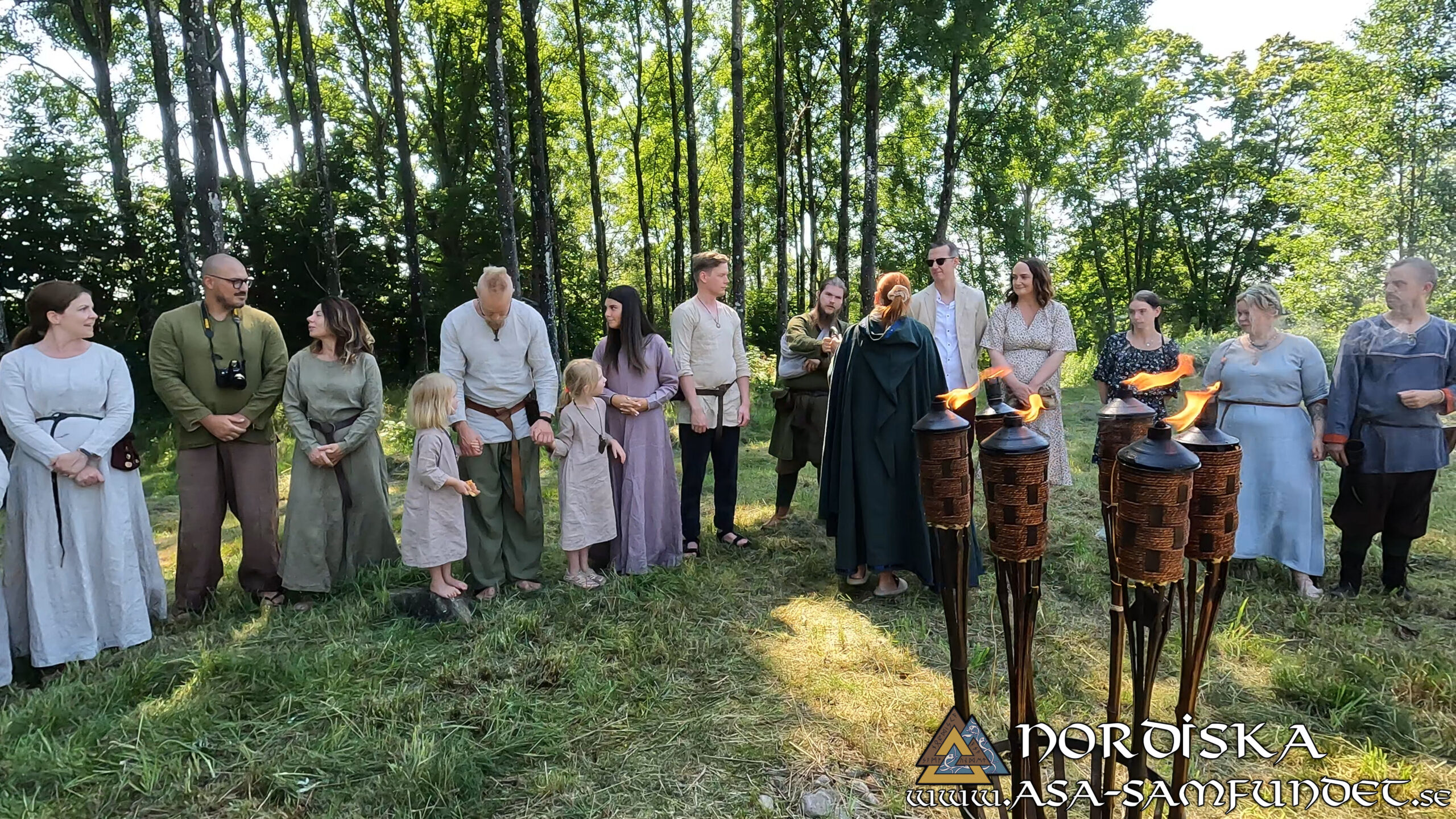 Utförda Ceremonier 2025: Bröllopsceremoni för Björn Oddvar och Beatrice Ludvigsen på Ale vikingagård