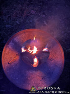 Utförda Blot 2025: Blotlaget Draupnir höll Alvablot 8 November 2025