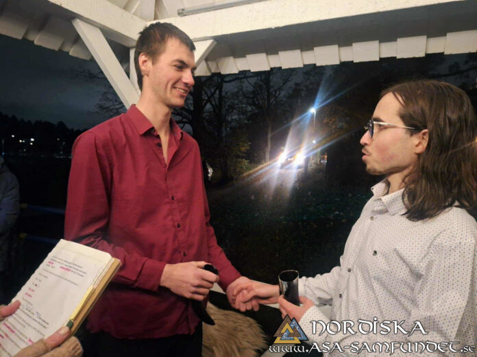 Utförda Ceremonier 2025: Bröllopsceremoni för Sasha och Justin i Stockholm